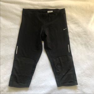 Dri Fit Capri Nike leggings
